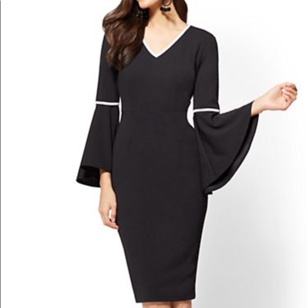NWT high low bell sleeve black & white dress